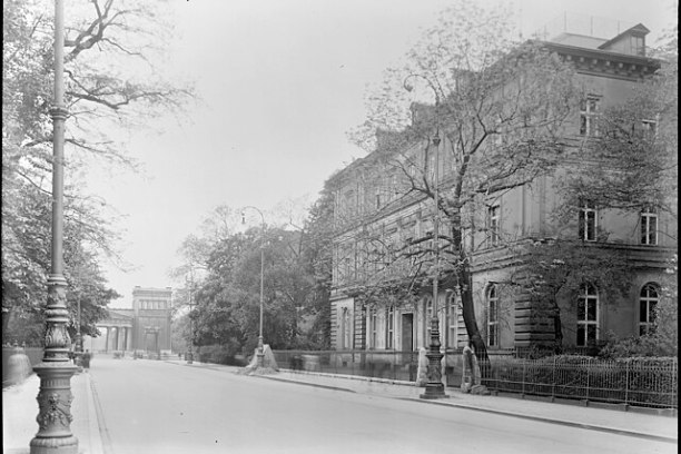 Brienner strasse during the Third Reich