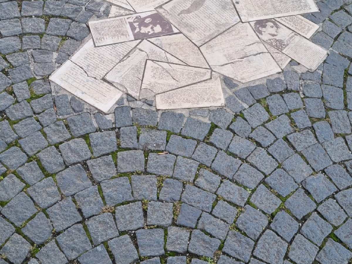 Memorial for the white rose movement / resistance