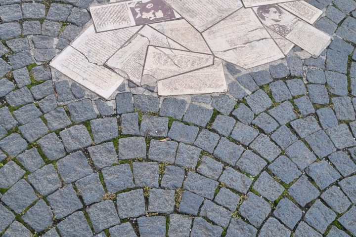 Memorial for the white rose movement / resistance